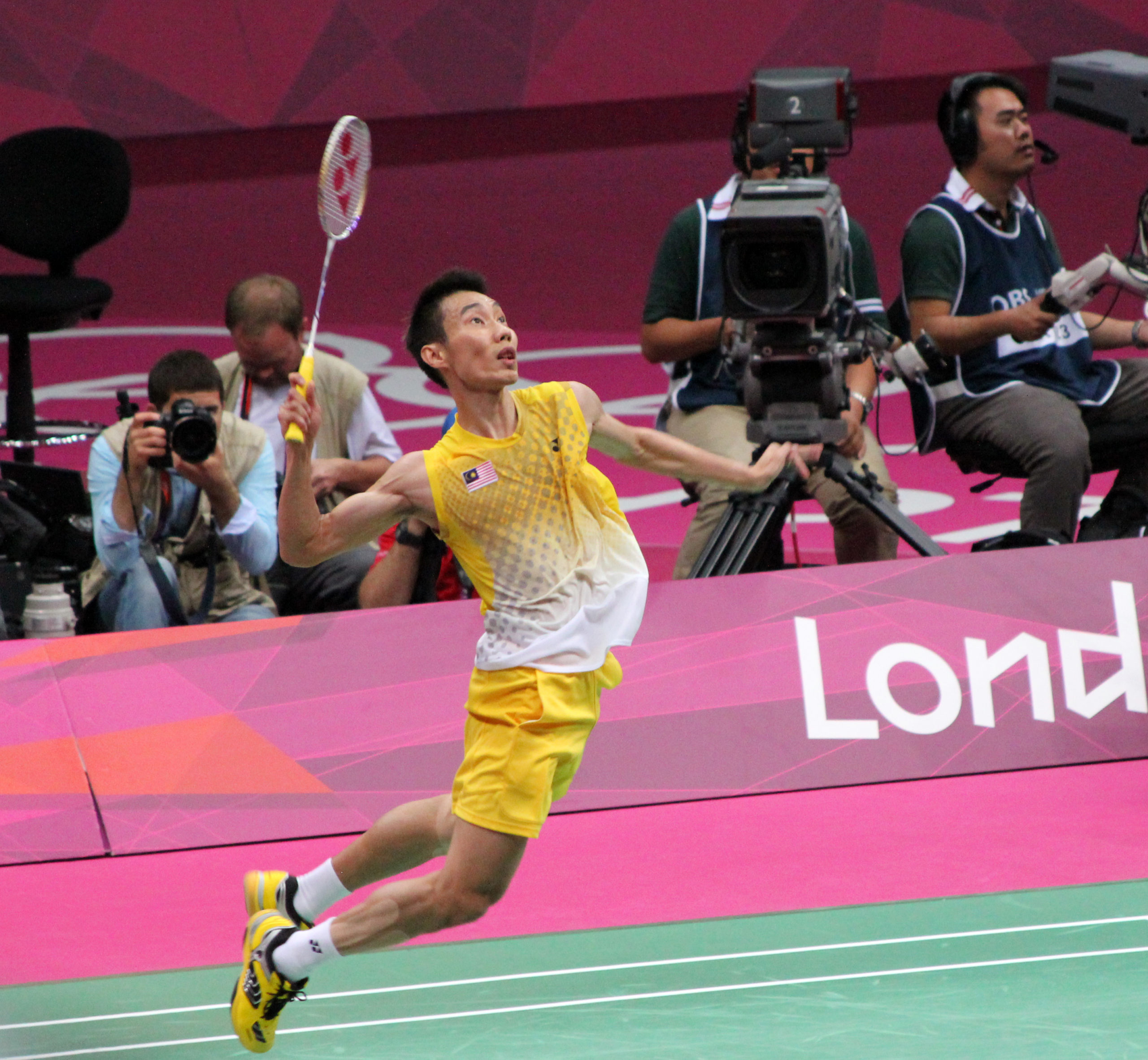 An Analysis of Malaysia's Hero - Lee Chong Wei - Shuttle Smash