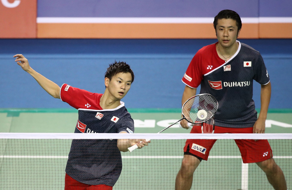 5 Basic Tips To Improve Your Net Play In Badminton Doubles - Shuttle Smash